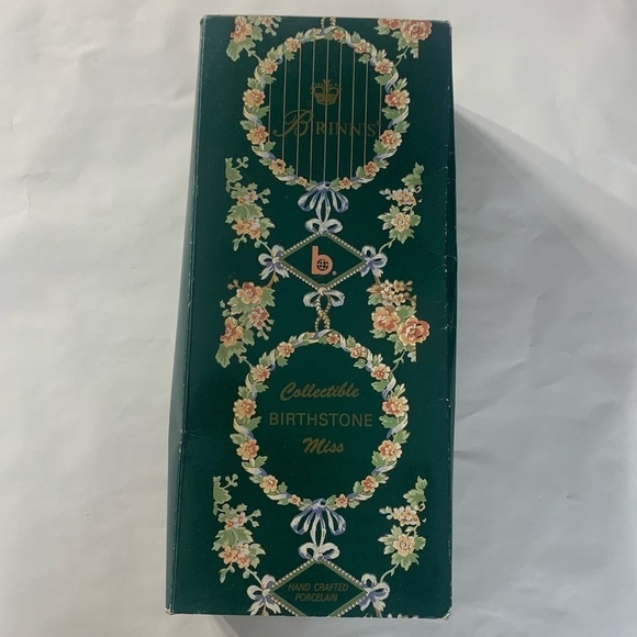 Brinn’s 94 Collectible birthstone Miss August redhead handcrafted porcelain doll - Picture 2 of 11